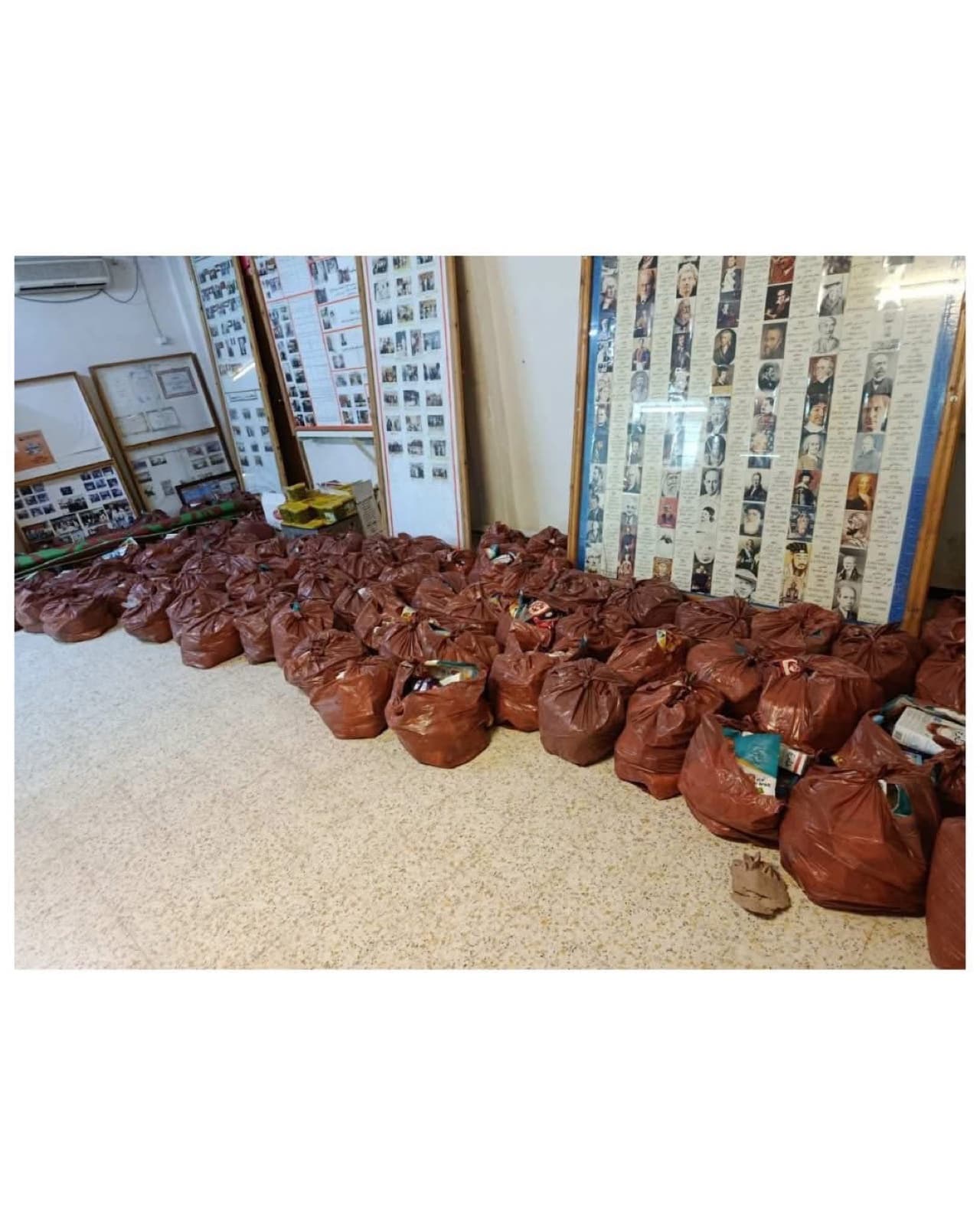 Distributions du Ramadan à Hassi El Gara — photo 2